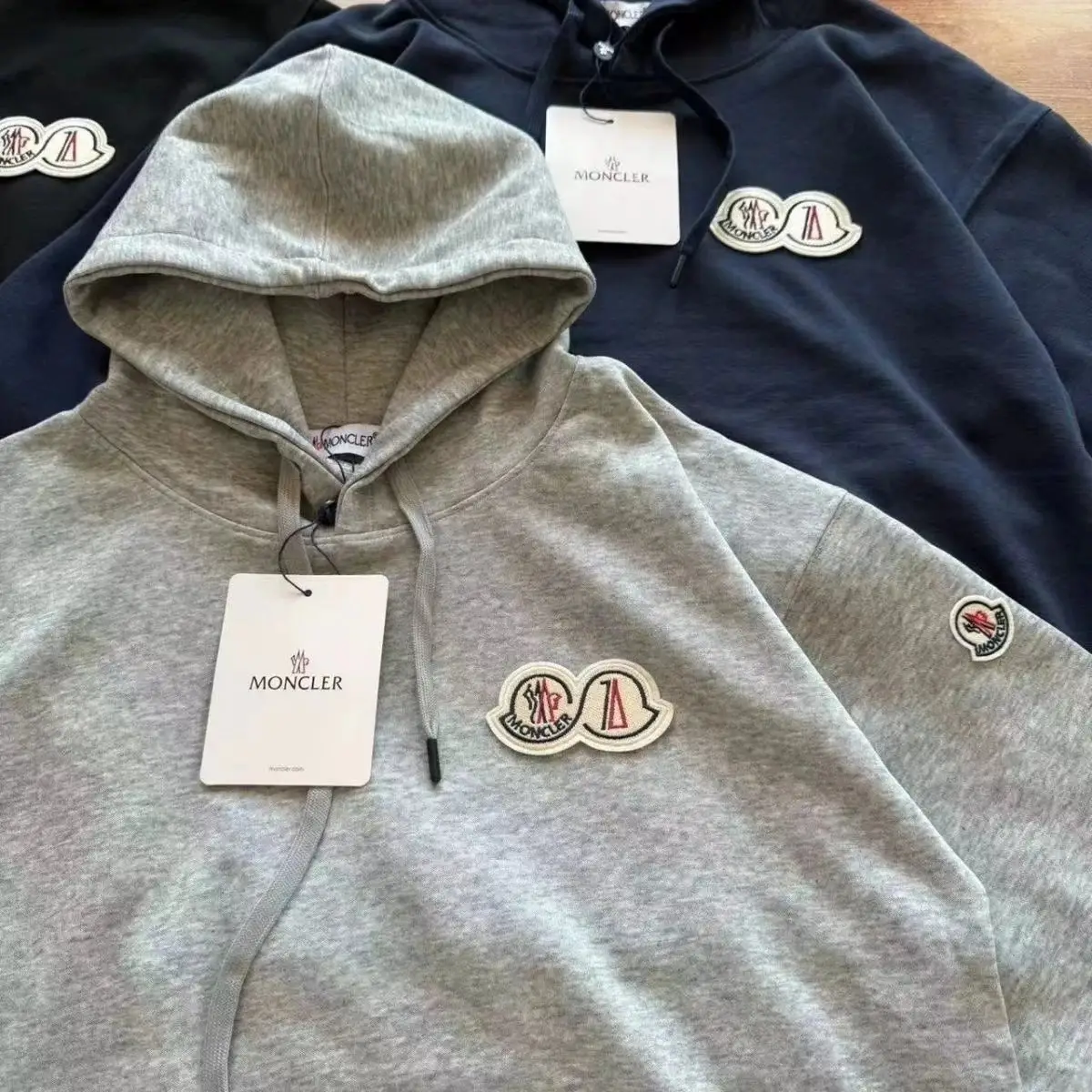 Moncler Hoodie [Single Cap Design] — foto 2 de 5