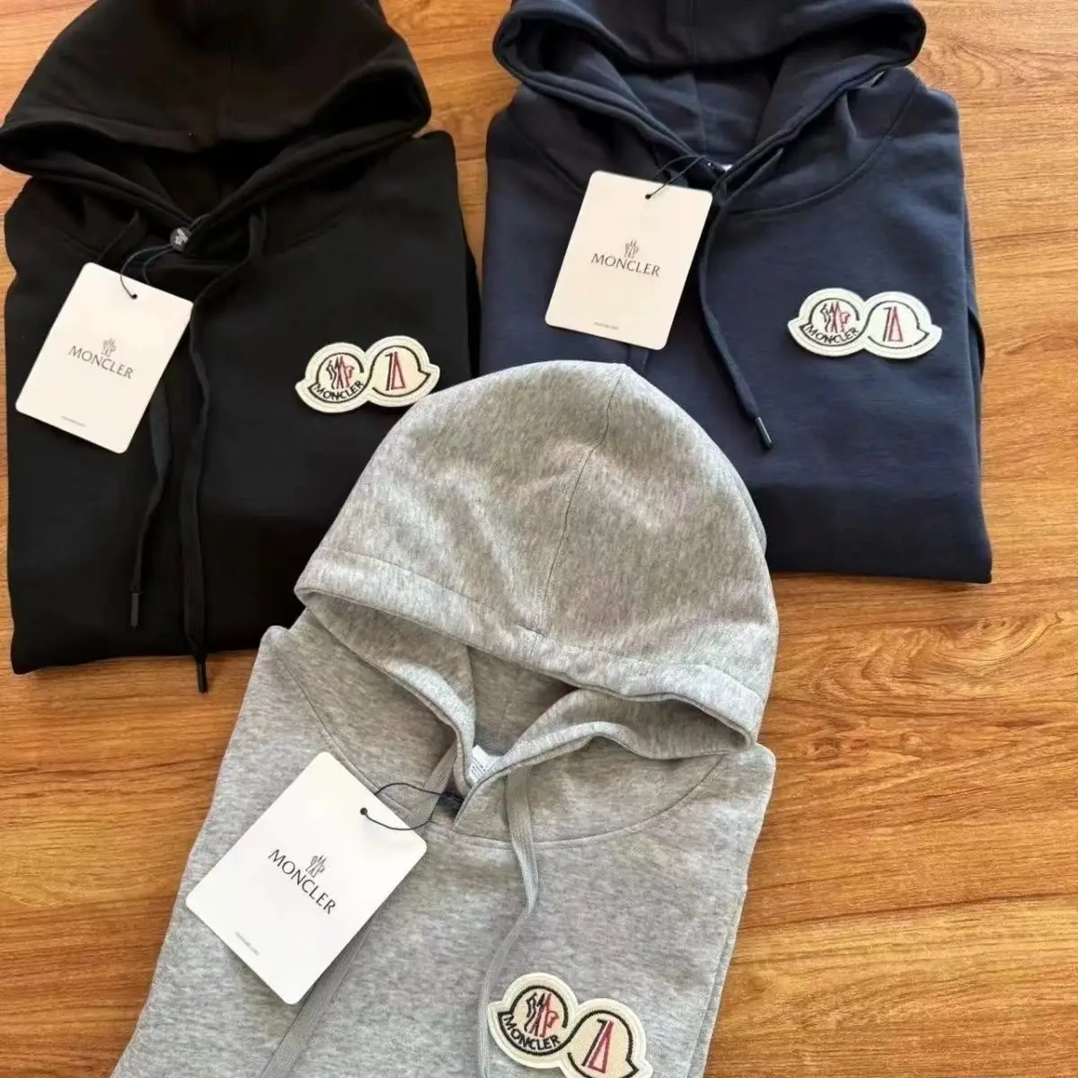 Moncler Hoodie [Single Cap Design] — foto 3 de 5