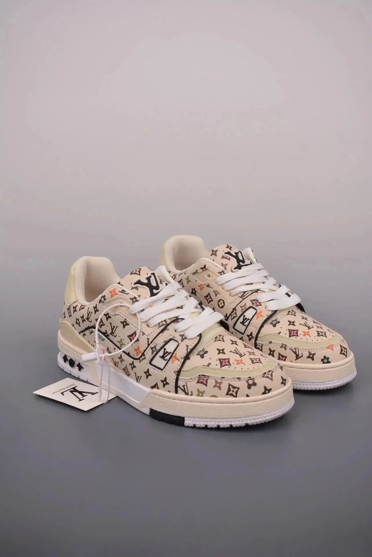 Louis Vuitton trainer [20+ styles] — foto 3 de 12