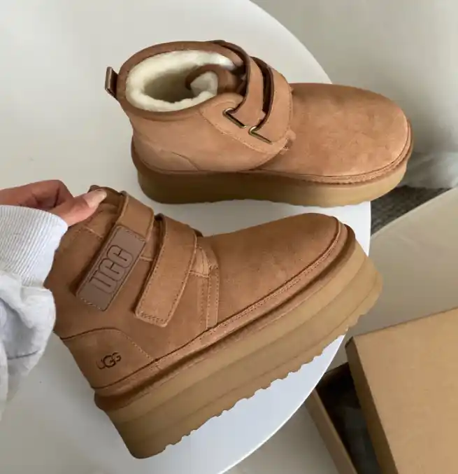 Ugg Snow Boots-Top — foto 10 de 13