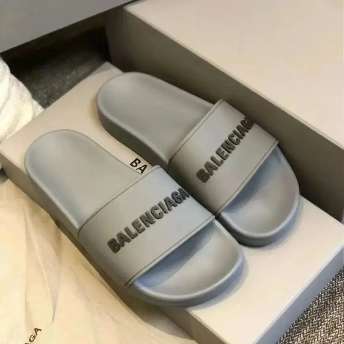 Balenciaga slippers ( 15 + styles) — foto 4 de 14