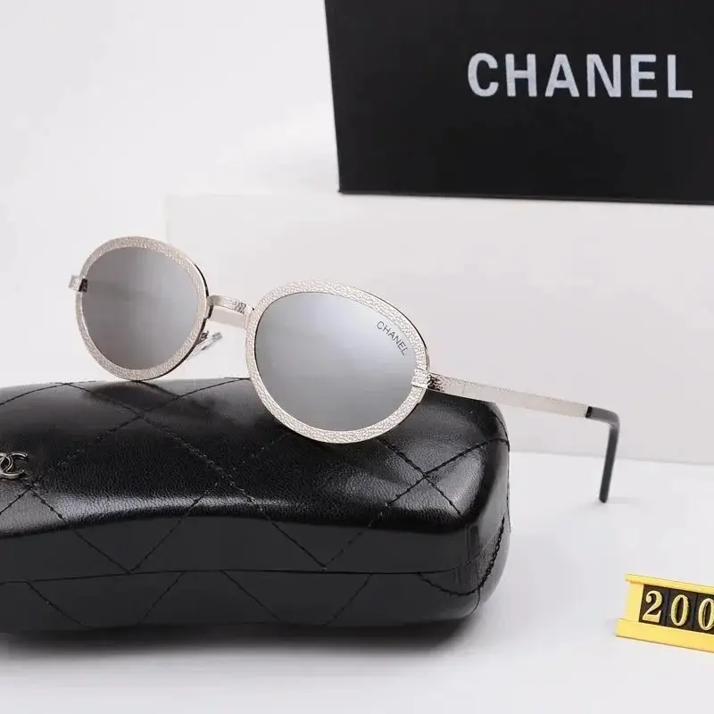 Chanel Sunglasses — foto 2 de 14
