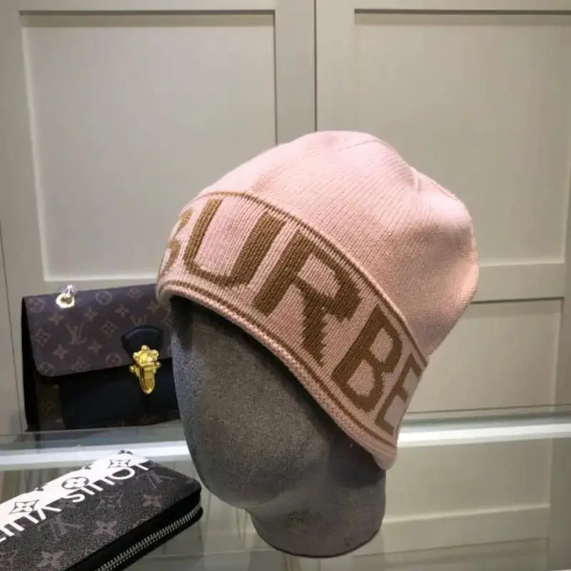 Burberry Beanie — foto 8 de 9