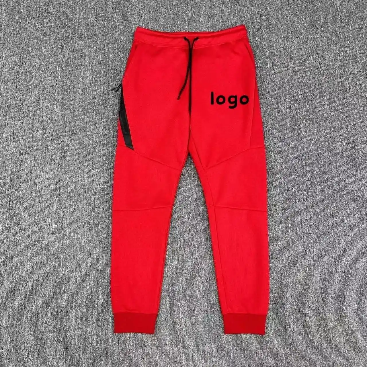 Nike Tech Pants — foto 2 de 13