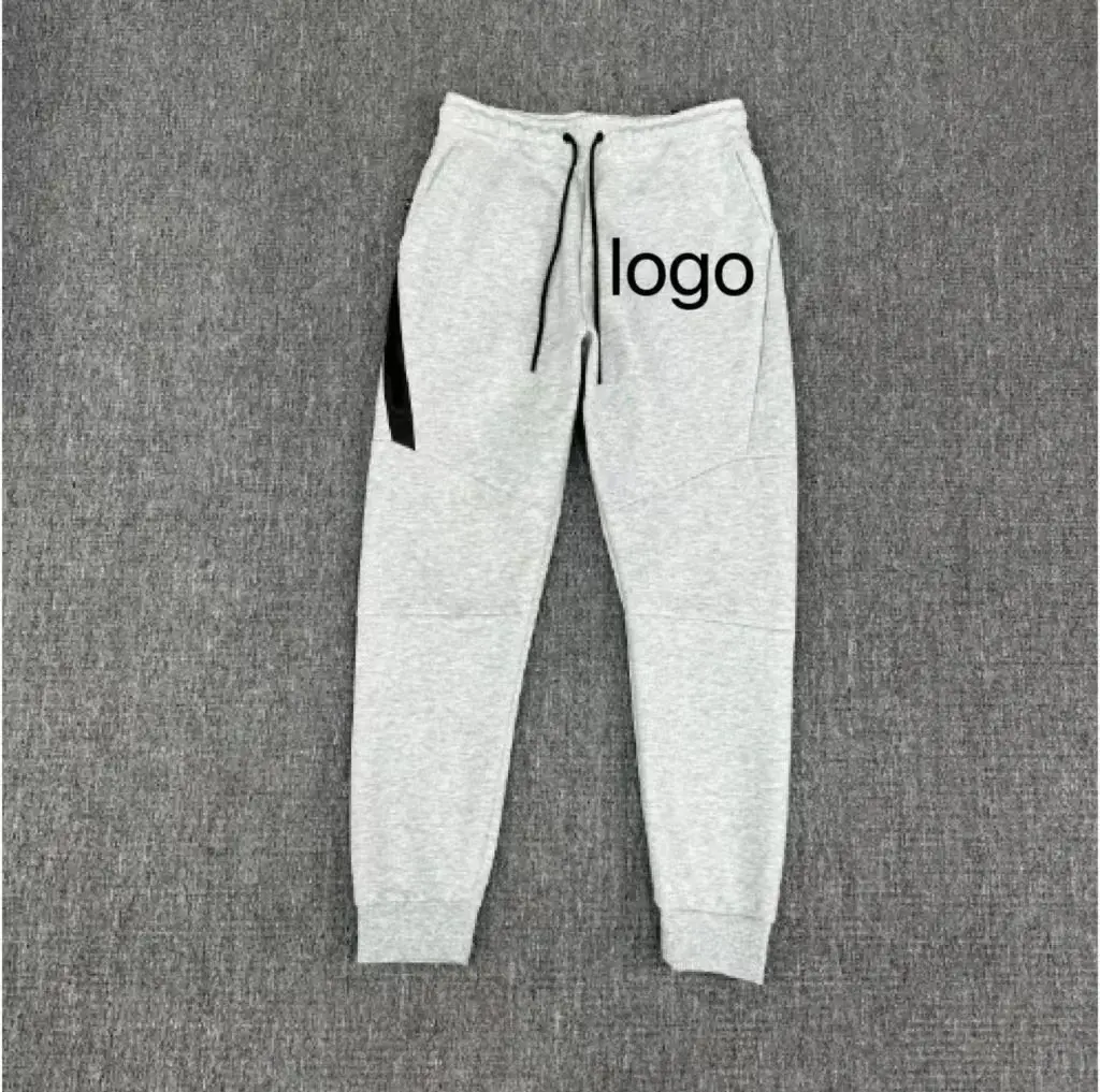 Nike Tech Pants — foto 7 de 13