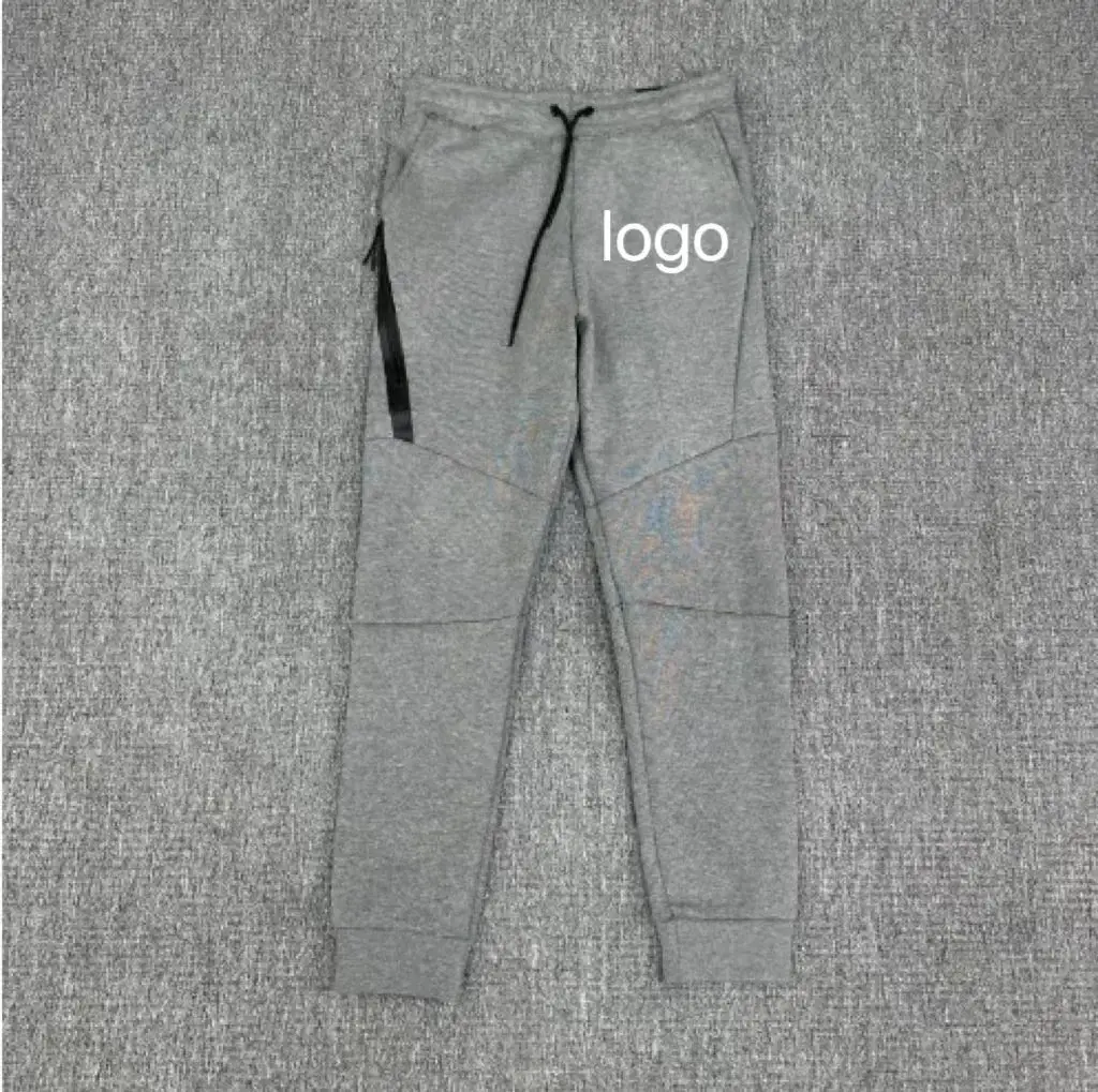 Nike Tech Pants — foto 9 de 13