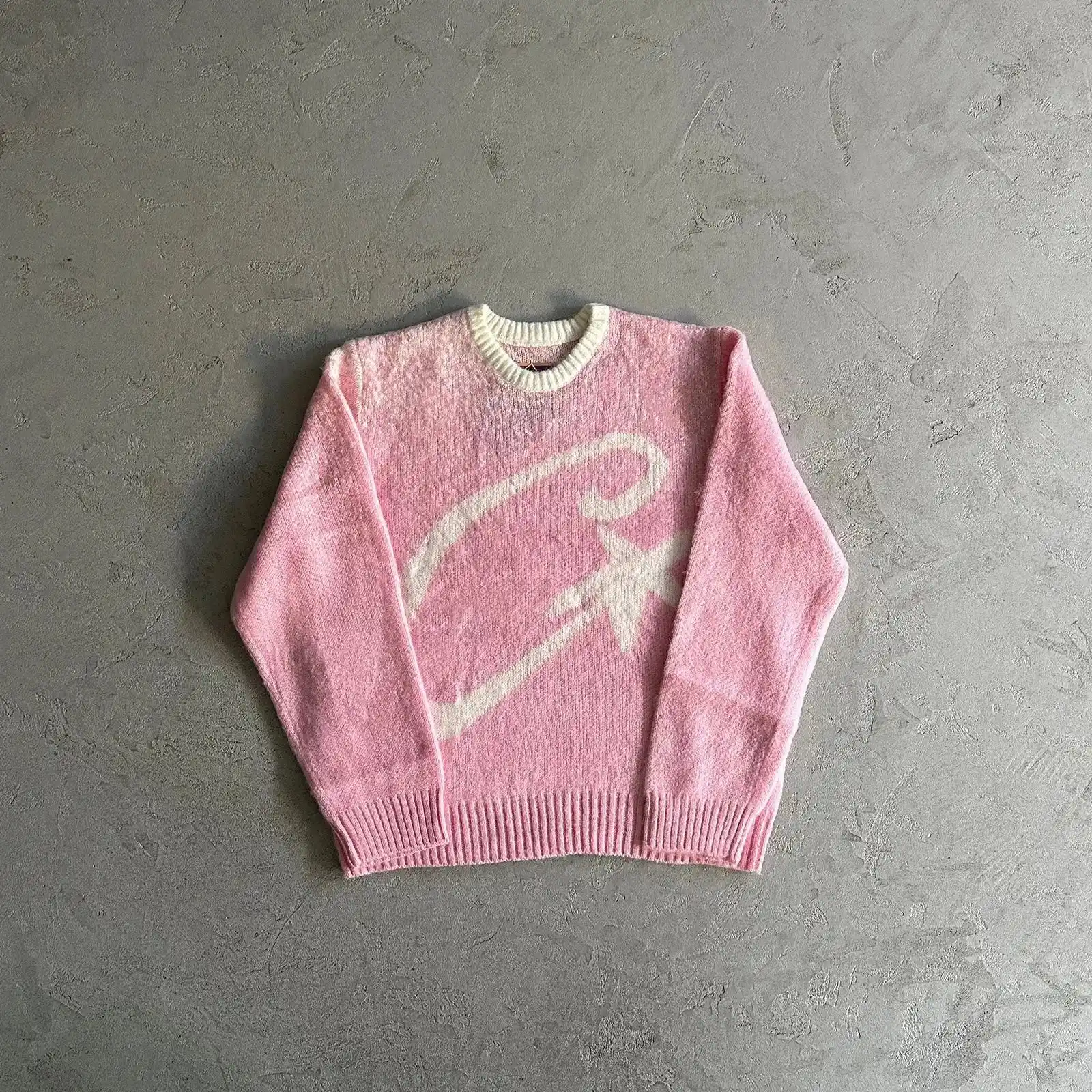 Corteiz C Logo Sweater & Puffer Jacket Collection — foto 5 de 12