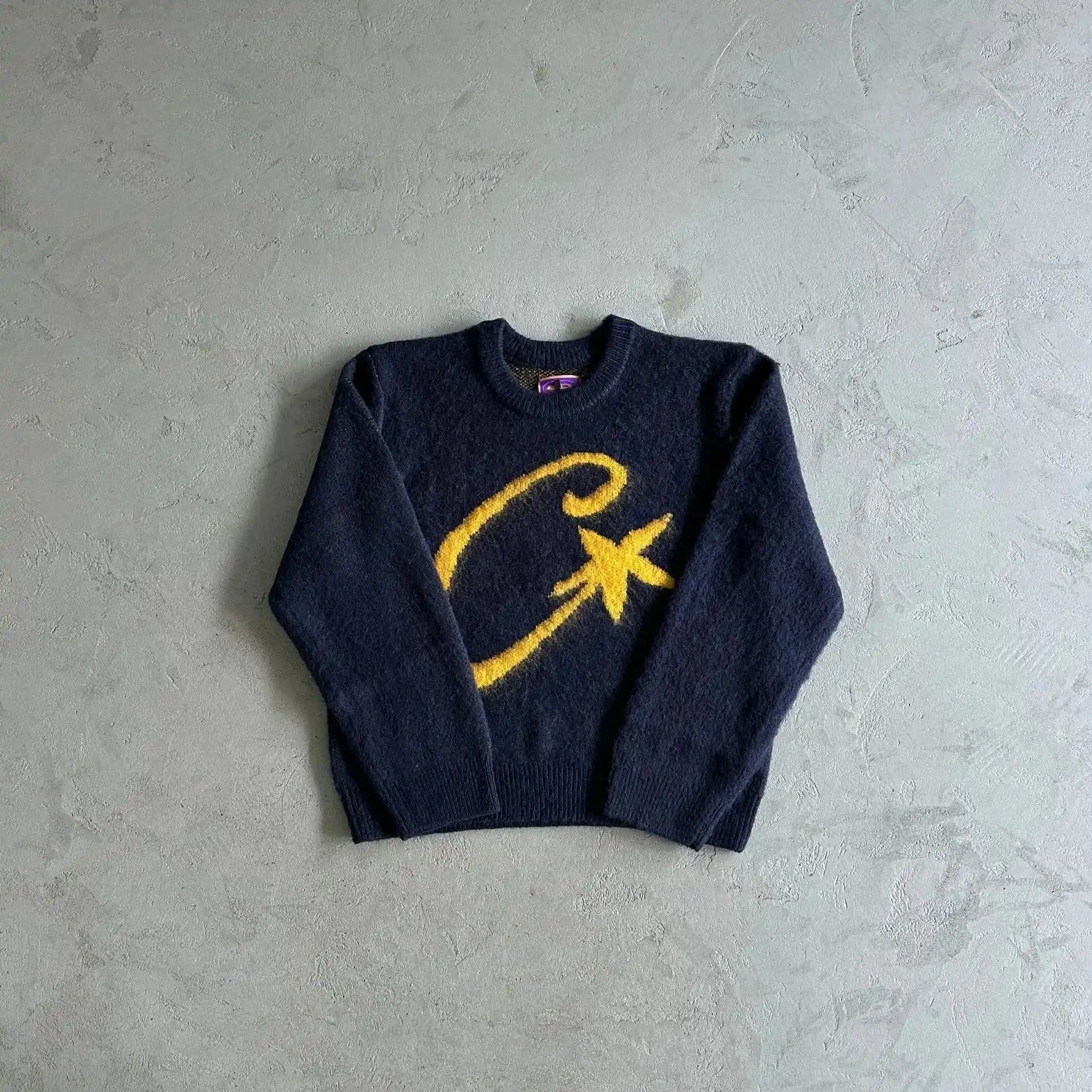 Corteiz C Logo Sweater & Puffer Jacket Collection — foto 7 de 12