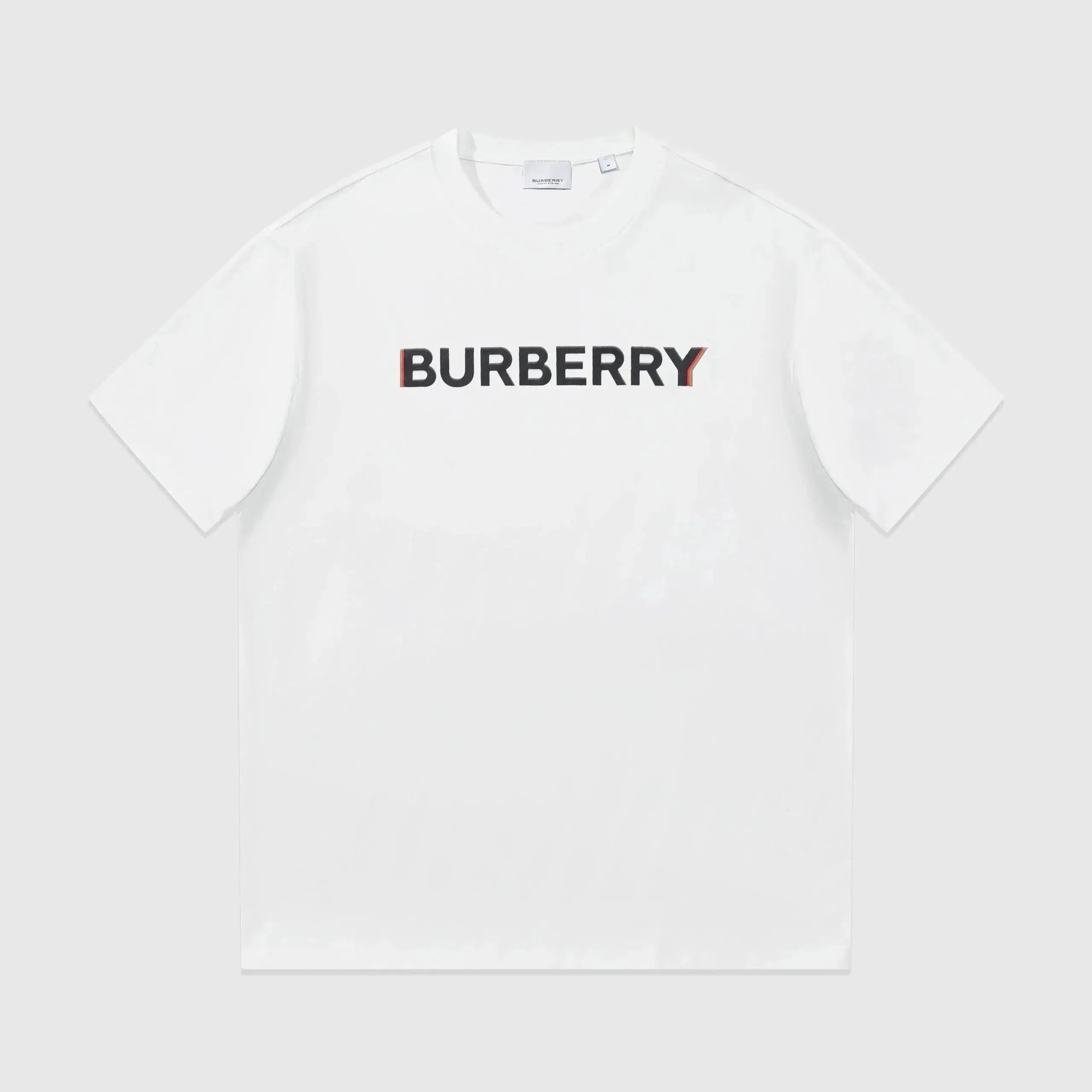 Burberry T-shirts — foto 5 de 9