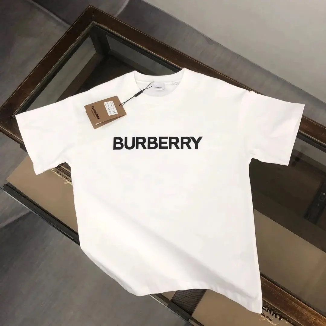 Burberry T-Shirt [40 styles] — foto 6 de 15