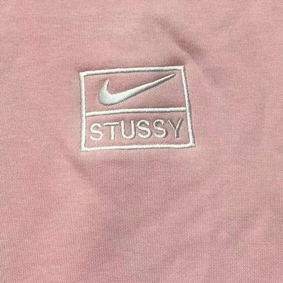 nike hoodie — foto 13 de 15