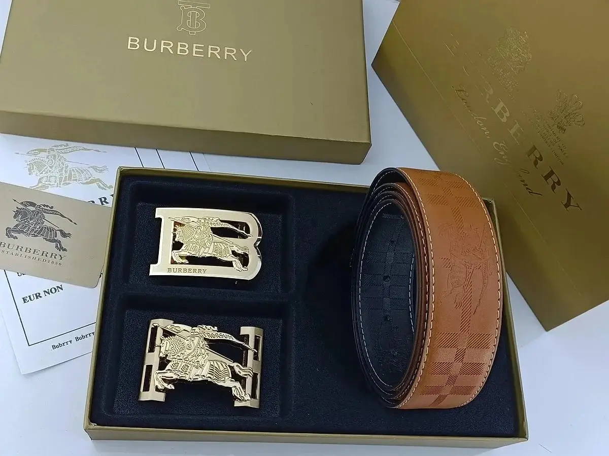 Burberry Belt — foto 9 de 14