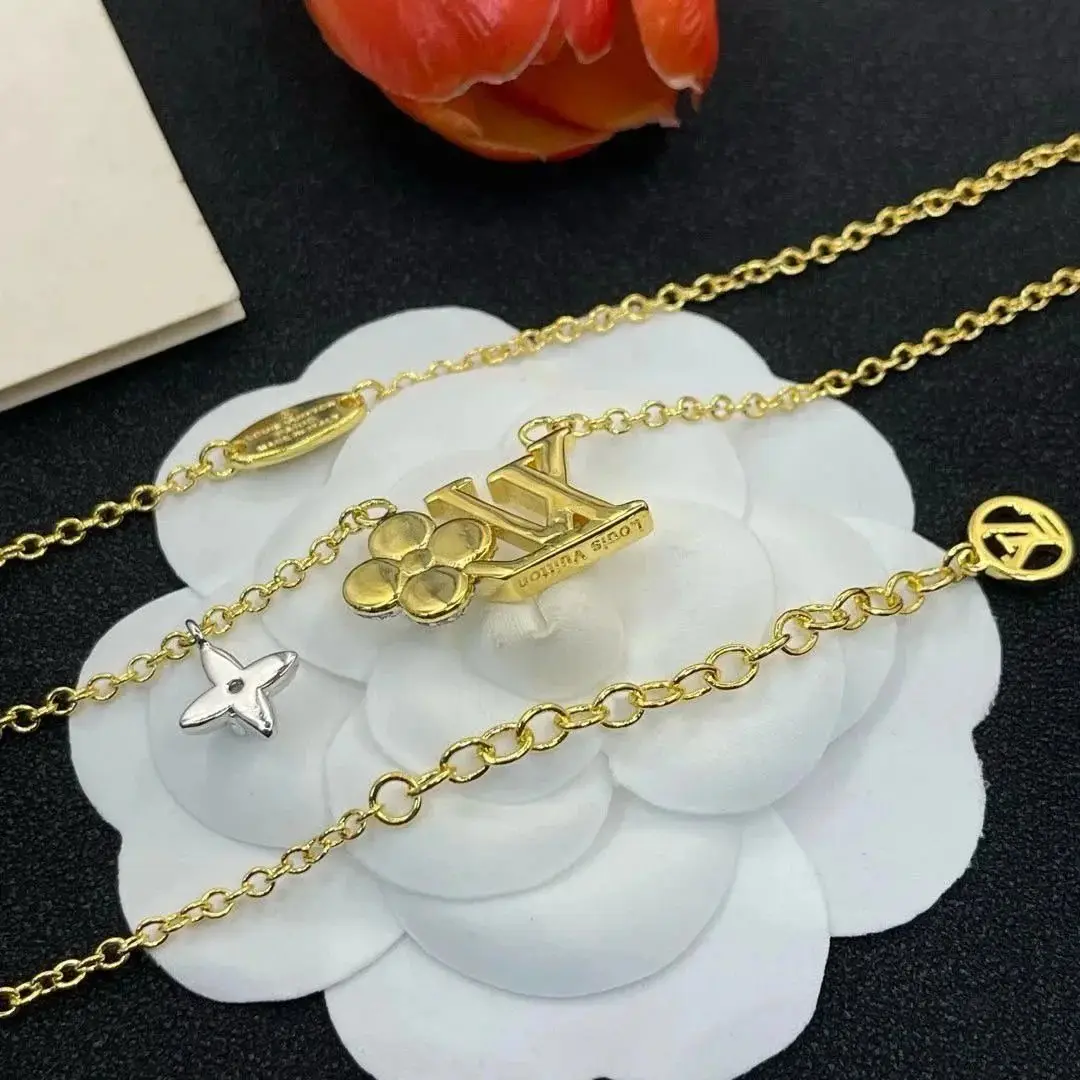 LV necklace — foto 6 de 6