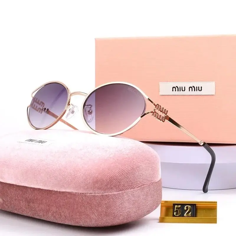 Miu Miu Sunglasses — foto 10 de 12