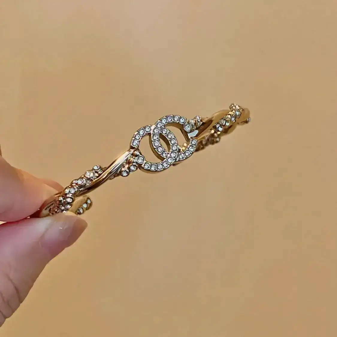 Chanel CC Logo Chain Bracelets [2 styles] — foto 3 de 14
