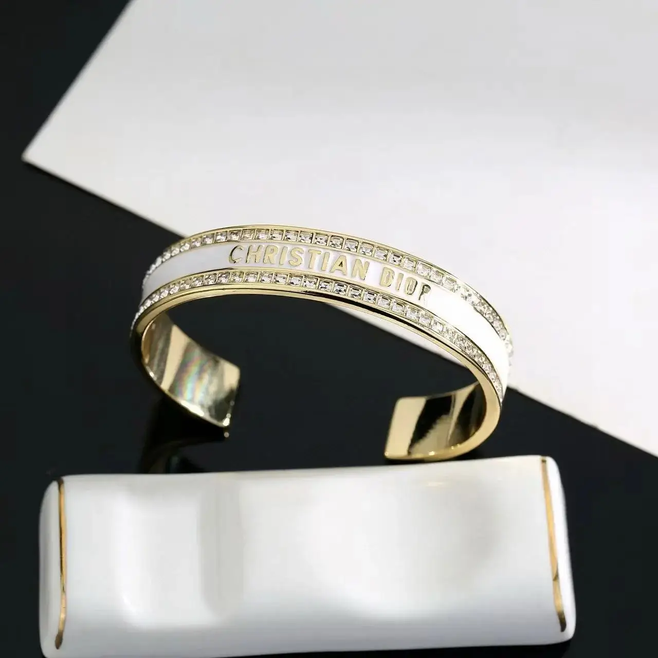 Chanel CC Logo Chain Bracelets [2 styles] — foto 4 de 14