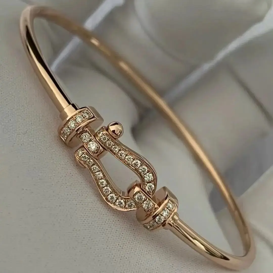 Chanel CC Logo Chain Bracelets [2 styles] — foto 8 de 14