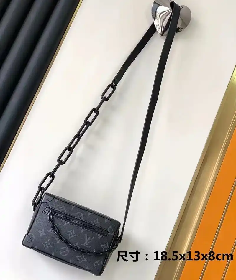 LV CHAIN genuine leather bag — foto 2 de 10