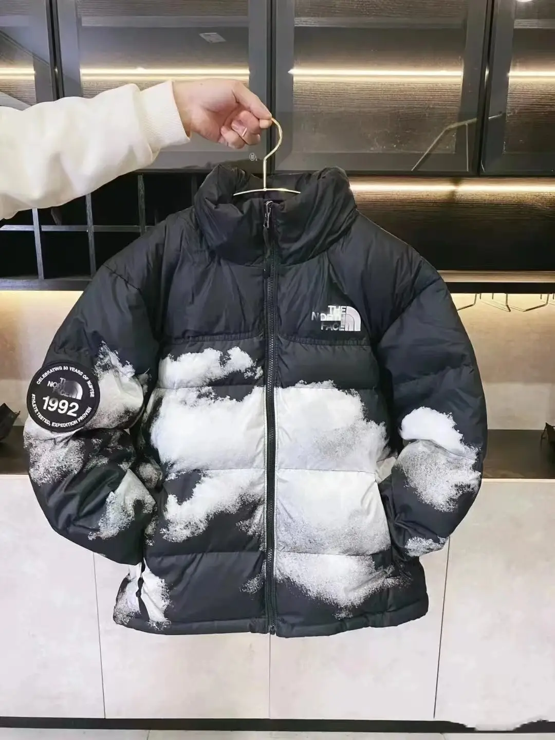 THE NORTH FACE Nuptse Down Jacket [39 styles] — foto 12 de 14