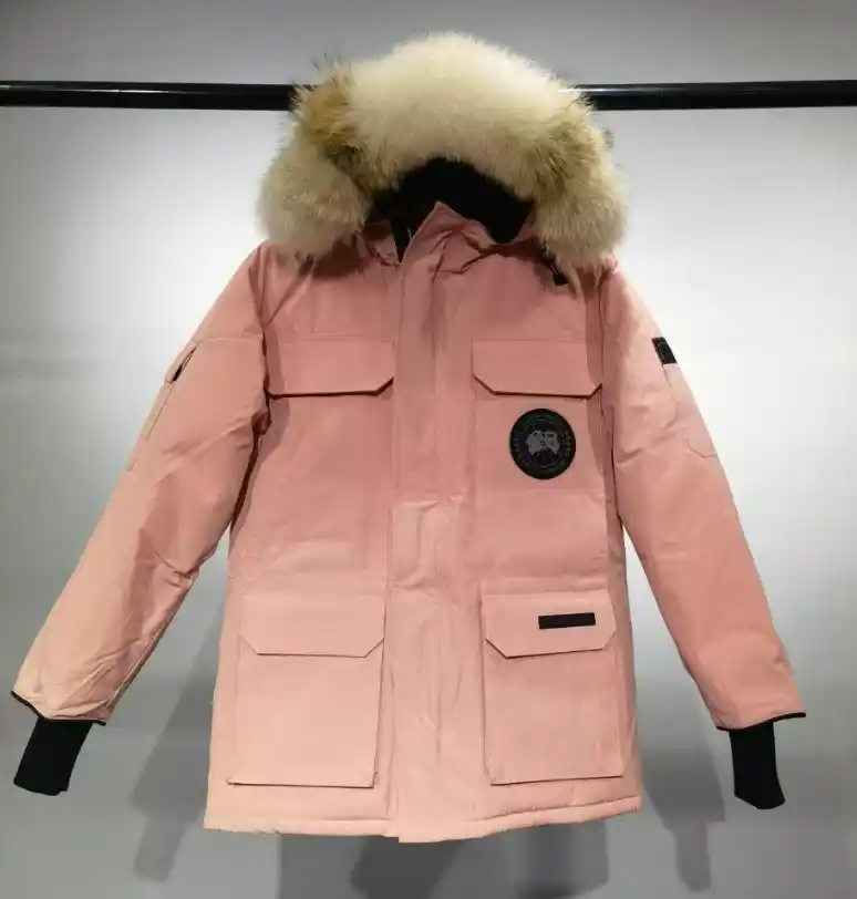 Canada Goose Expedition Parka Jackets [25 styles] — foto 10 de 14
