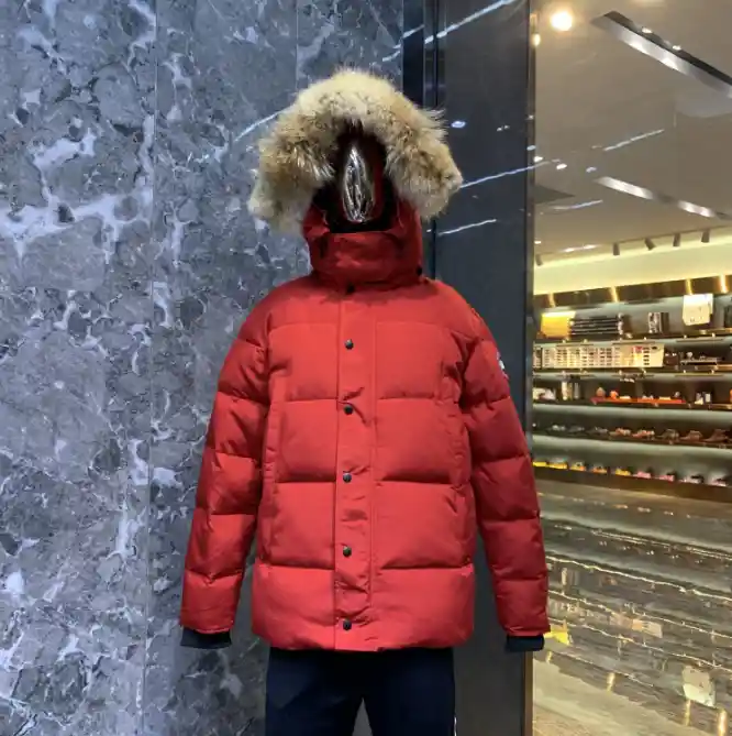 Canada Goose Expedition Parka Jackets [25 styles] — foto 14 de 14
