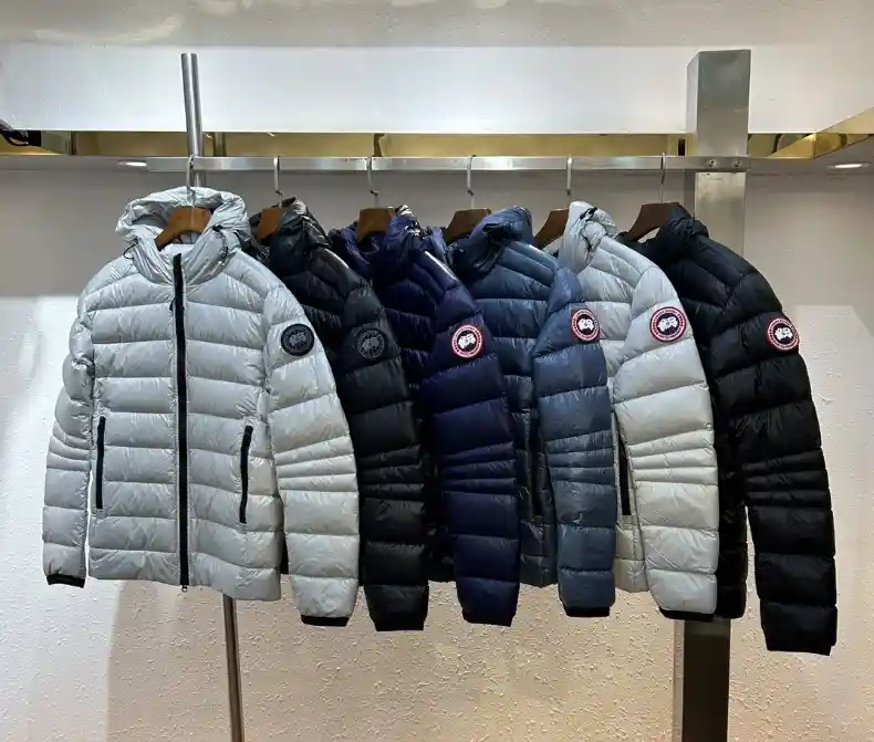 Canada Goose Expedition Parka Jackets [25 styles] — foto 2 de 14