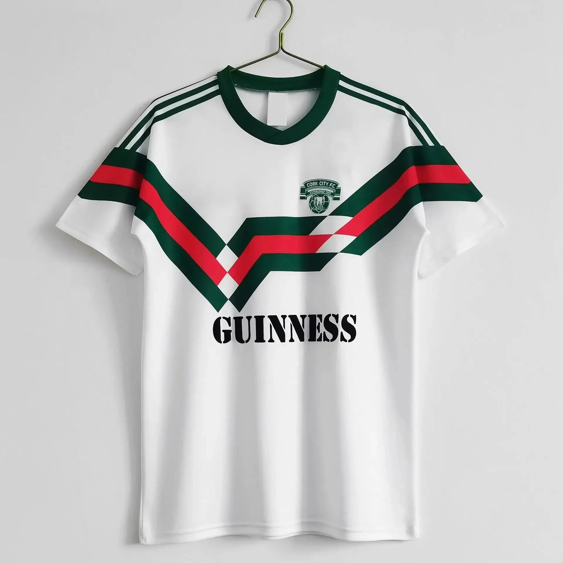 Adidas T-shirt — foto 10 de 14