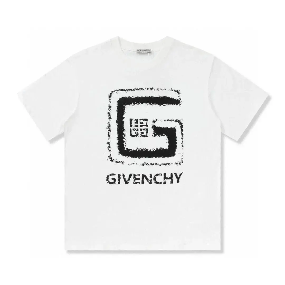 Givenchy T-shirt — foto 14 de 15