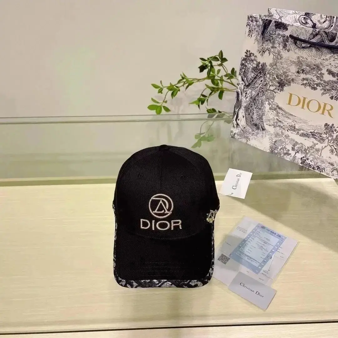 Dior Hat — foto 10 de 13