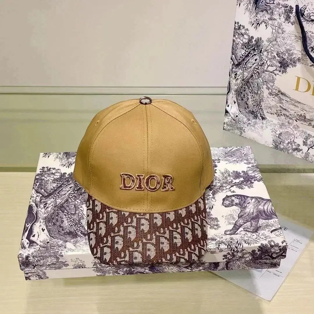 Dior Hat — foto 5 de 13