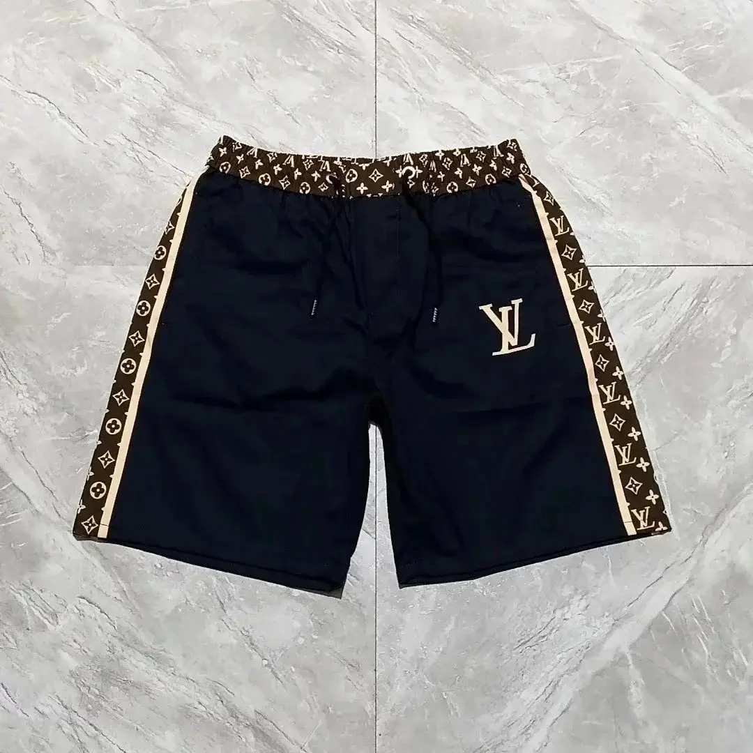 Louis Vuitton Shorts — foto 14 de 15