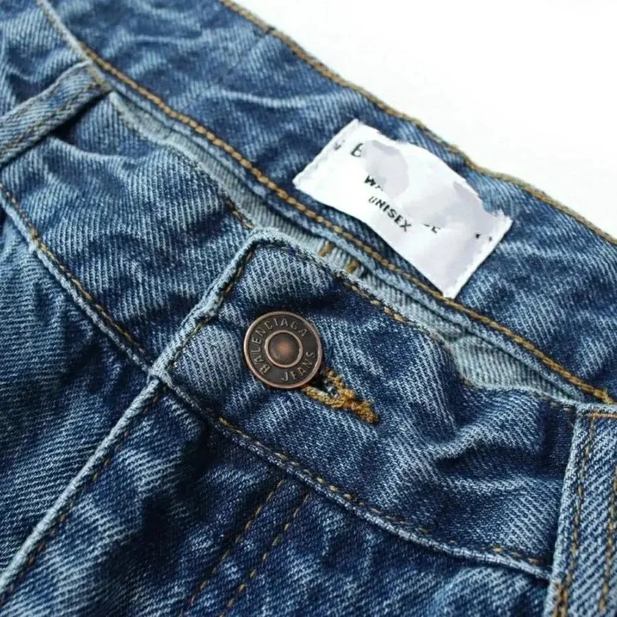 BURBERRY Jeans — foto 13 de 13