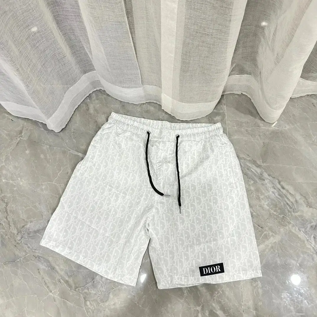 Dior Shorts Beach Pants — foto 11 de 13