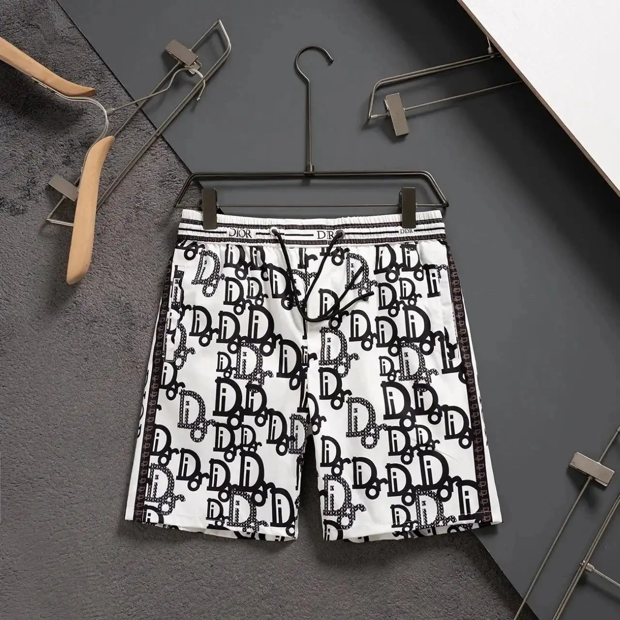 Dior Shorts Beach Pants — foto 8 de 13