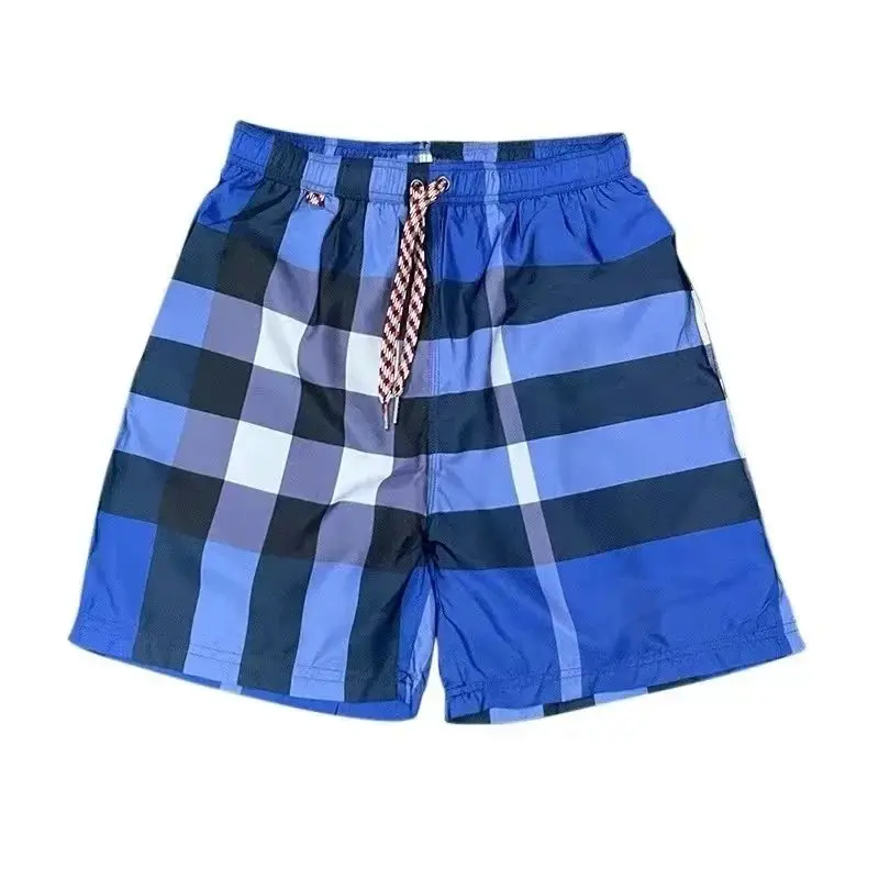 Stone Island Shorts — foto 9 de 15