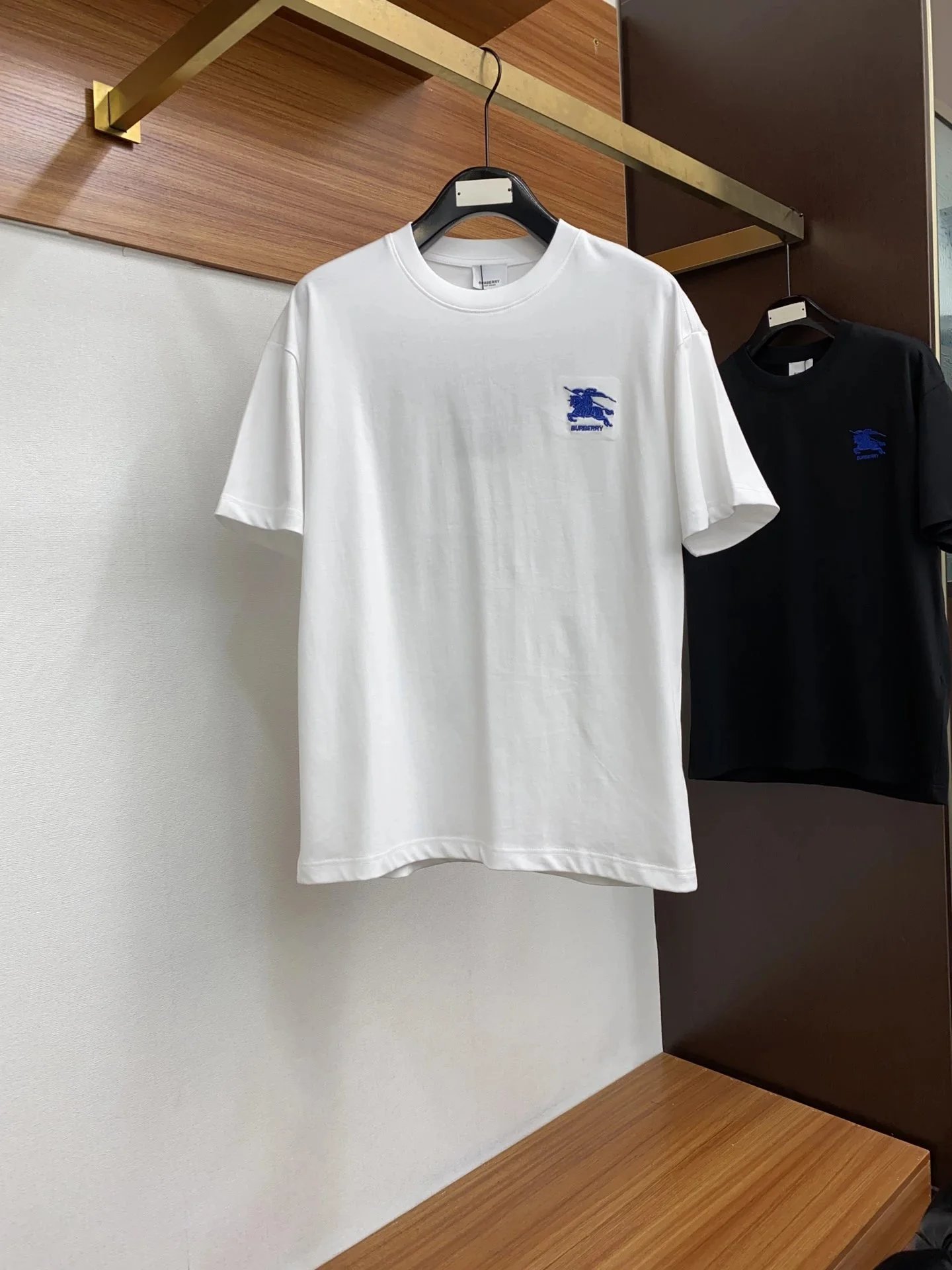 Burberry T-shirt — foto 10 de 15