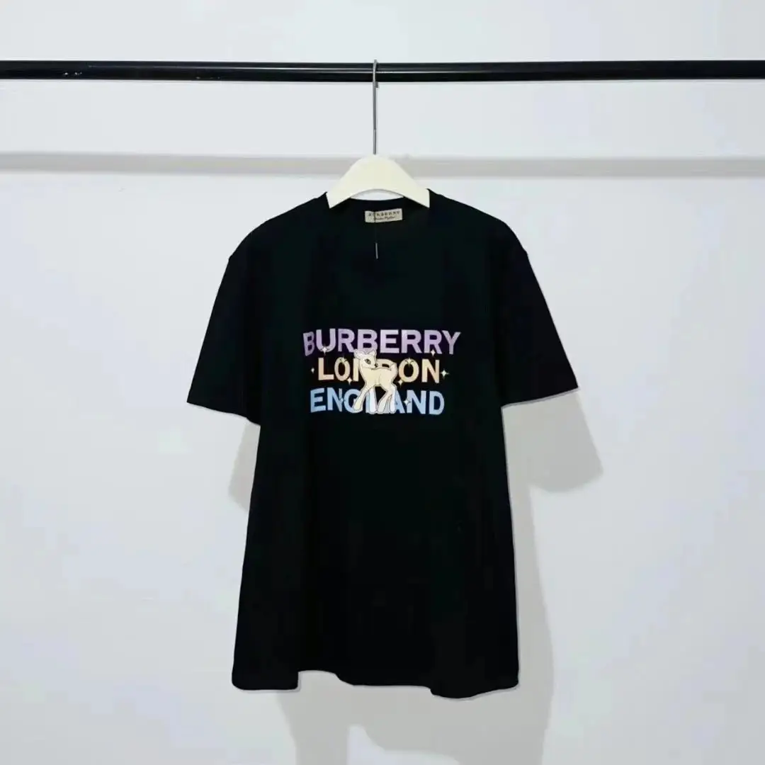 Burberry T-shirt — foto 11 de 15