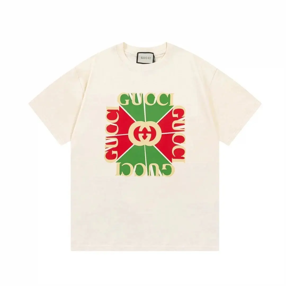 Gucci Women's Short Sleeve T-Shirt with Logo Print - Luxury Fashion Apparel — foto 10 de 14