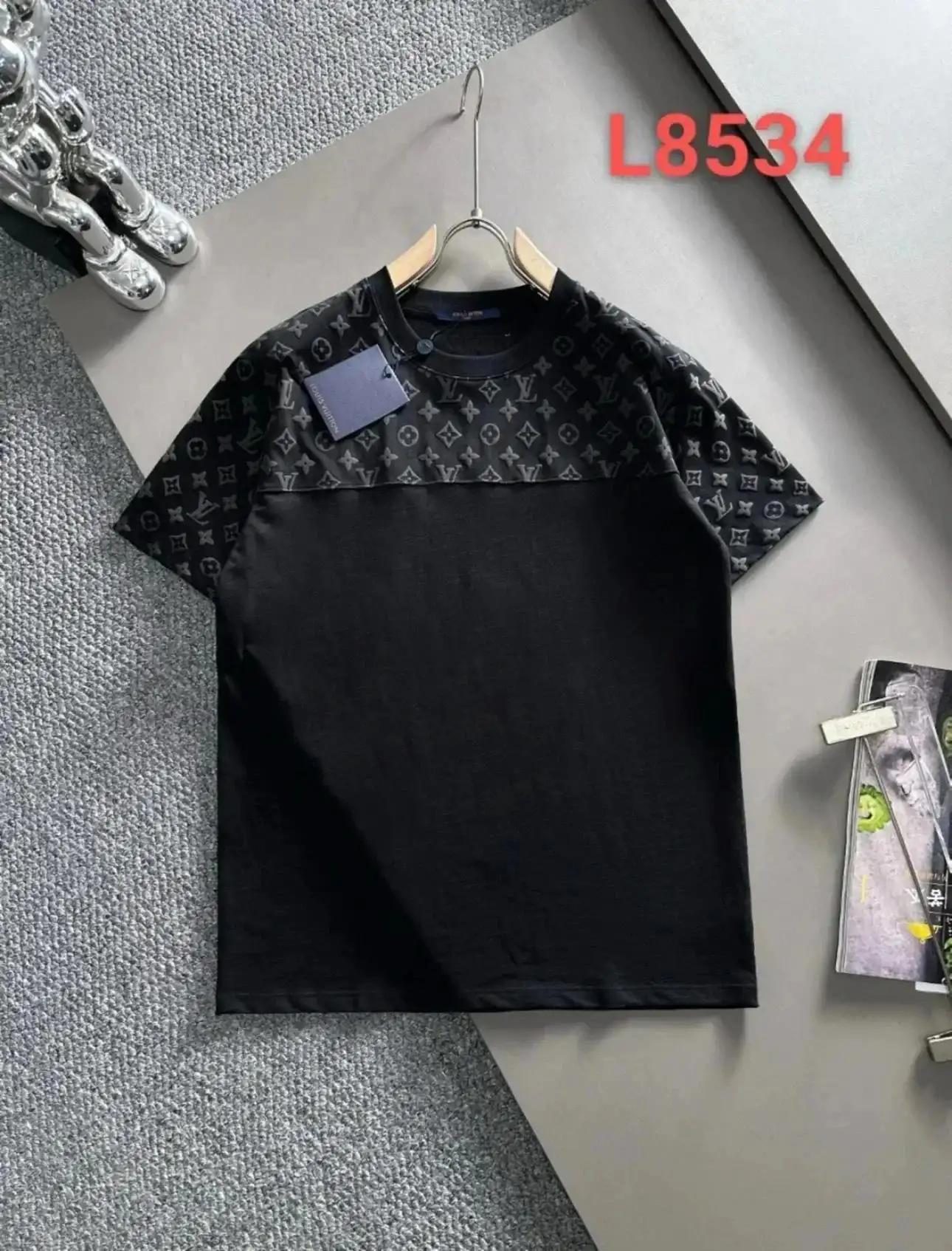 LV T-Shirt — foto 10 de 10