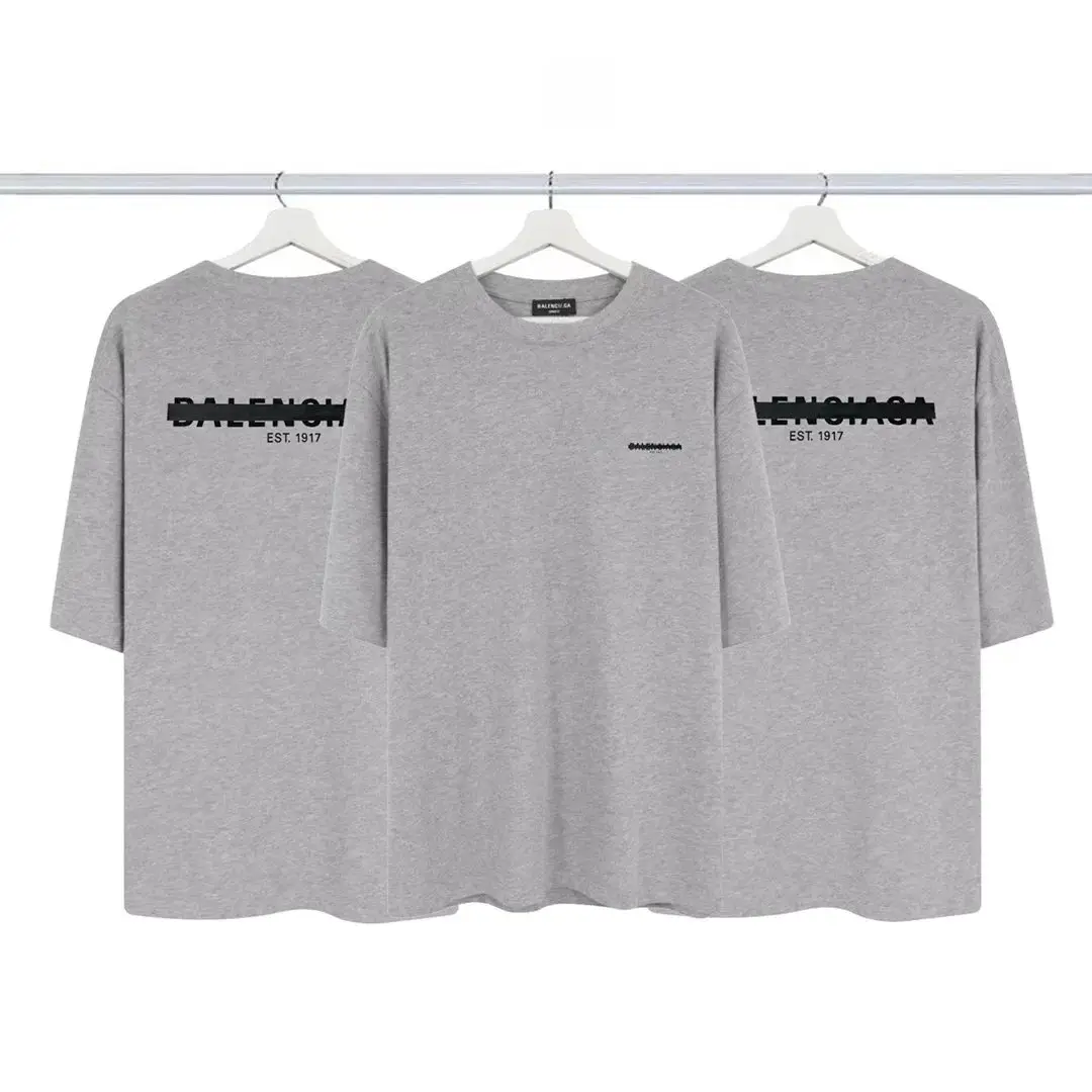 Balenciaga T-shirt — foto 12 de 14