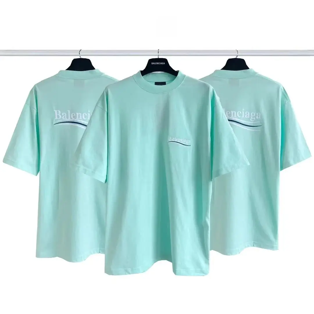 Balenciaga T-shirt — foto 4 de 14