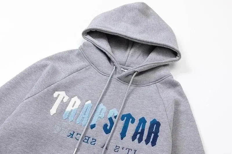 Trapstar IT'S A SECRET Hoodie & Pants Set — foto 5 de 11