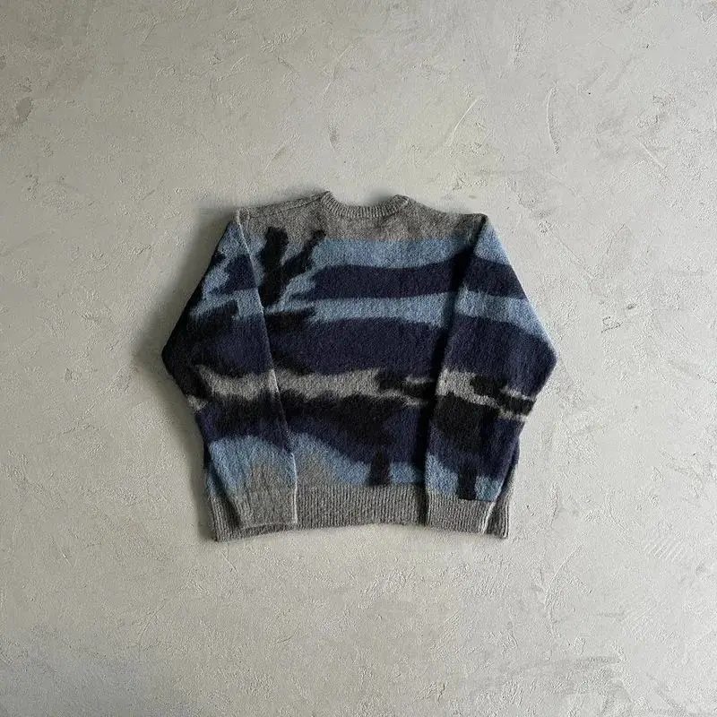 corteiz High-quality sweaters — foto 2 de 4