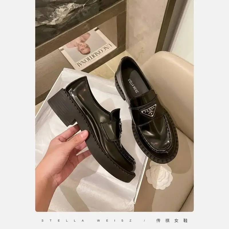 PRADA Loafers High Heel — foto 2 de 4