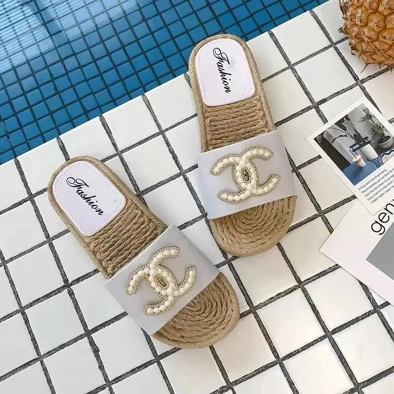 Chanel Slippers — foto 5 de 5