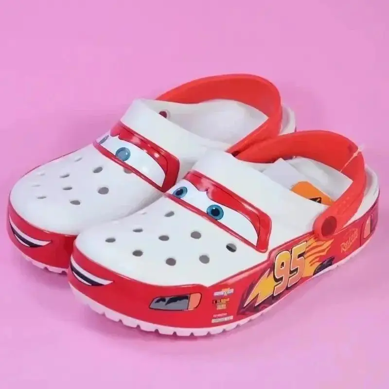 Crocs Lightning McQueen — foto 2 de 5