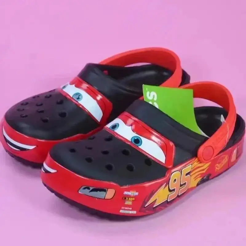 Crocs Lightning McQueen — foto 3 de 5