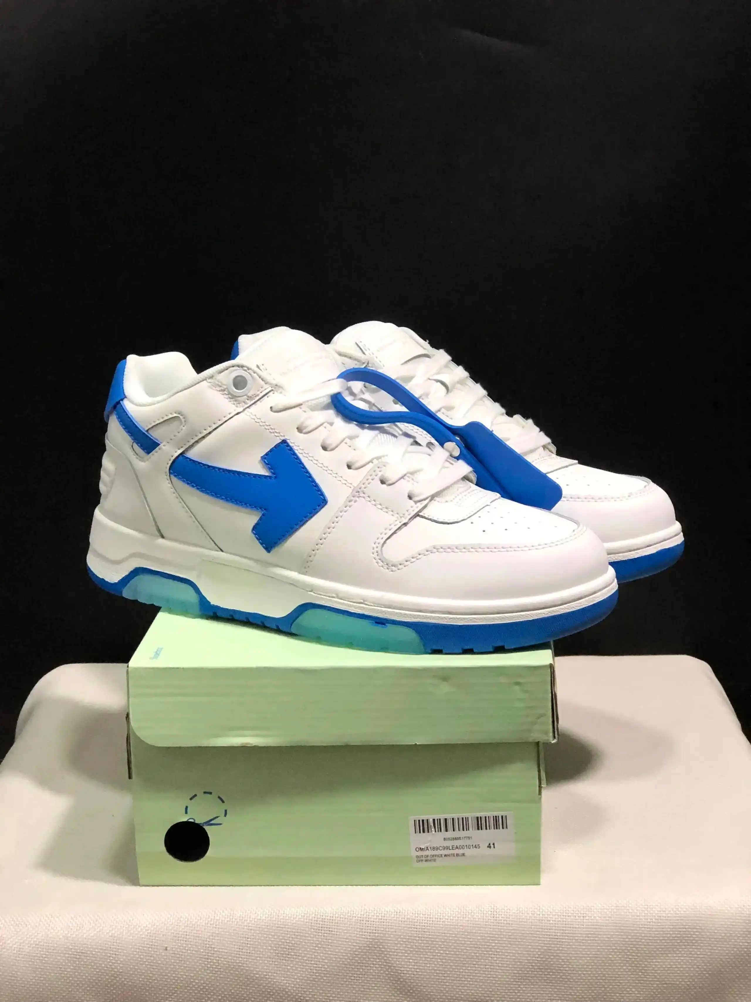 Off-White Out Of Office Sneakers — foto 8 de 11