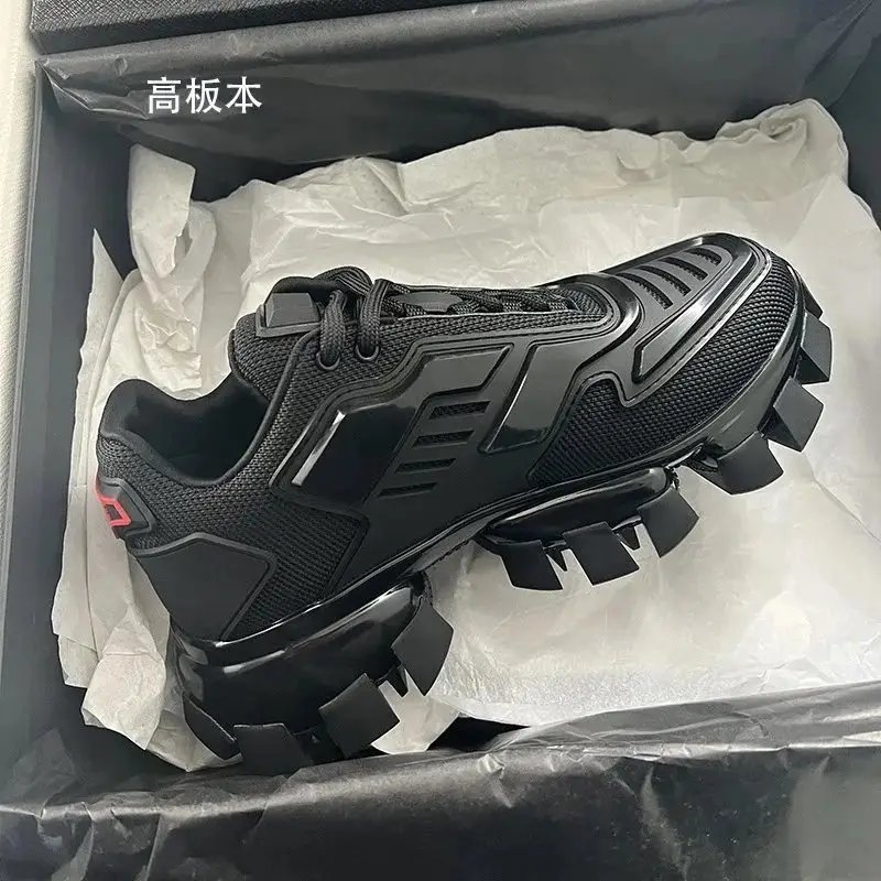 PRADA Cloudbust Thunder Sneakers — foto 2 de 4