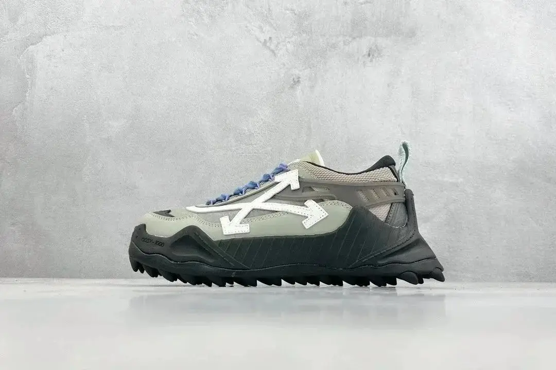 off white sneakers (20+) — foto 9 de 12